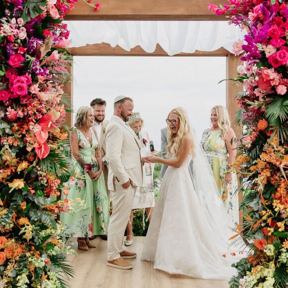 Mira Zwillinger wedding dress - Picture 8 of 11